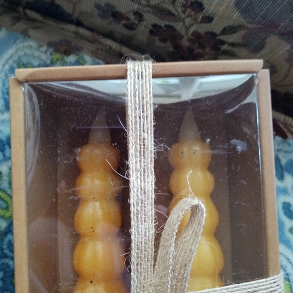 11' inch pumpkin wax tapper set of 2 in box. - Picture 4 of 9